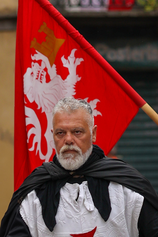 corteo-19